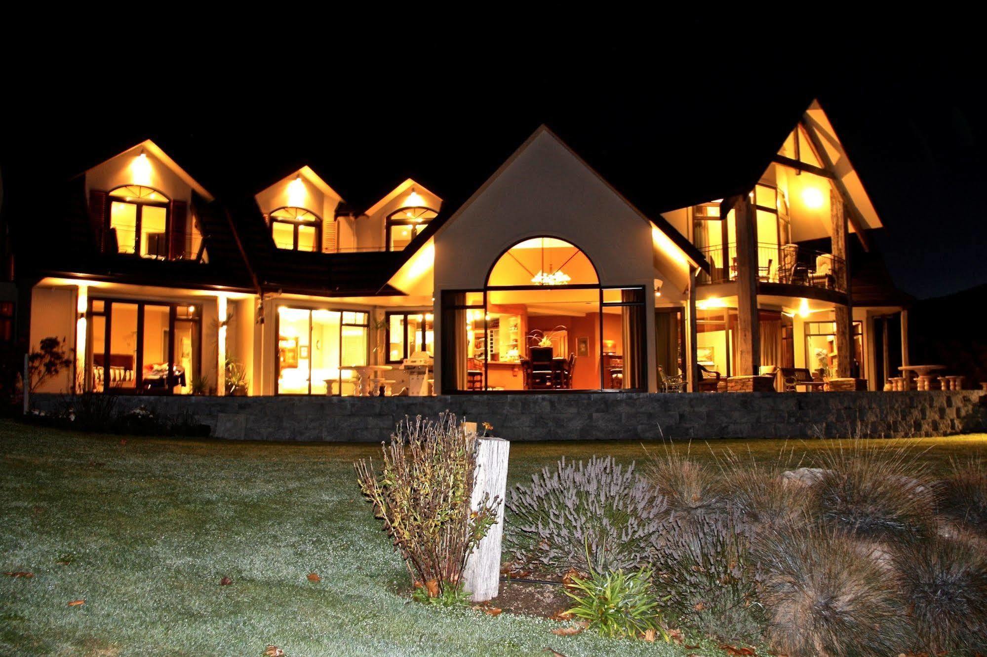 Dock Bay Lodge เทอาเนา ภายนอก รูปภาพ
